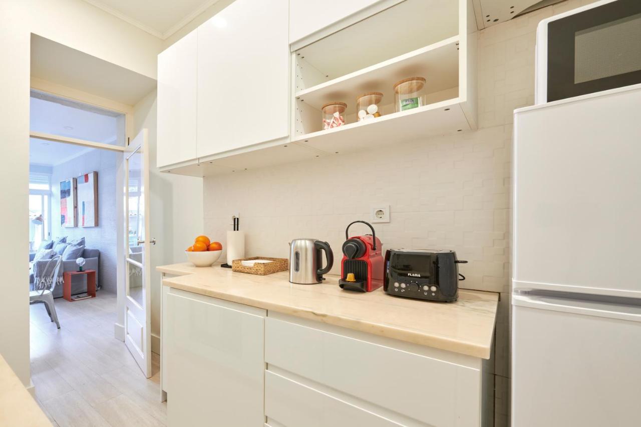 Charming 3Br Apt W/ Patio, By Timecooler Lisboa Exterior foto